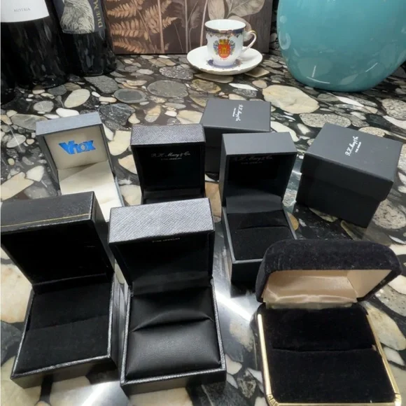 LOT of Elegant Black Ring Boxes EMPTY - Picture 1 of 4